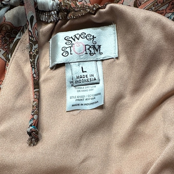 Sweet Storm Multicolor Paisley Maxi Dress - Picture 8 of 11